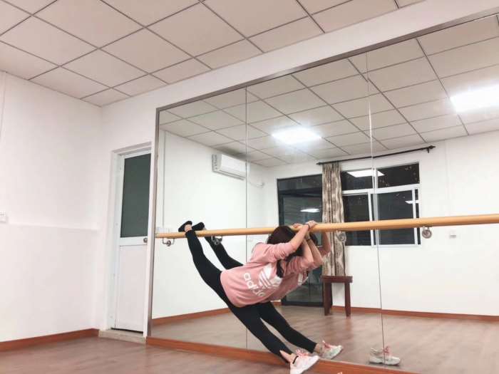 赤峰外围女、赤峰外围联系方式  赤峰外围都少钱, 赤峰伴游价位, 赤峰伴游多少钱, 赤峰外围大概什么价位, 赤峰外围什么价格, 赤峰外围预约、 赤峰外围上门服务