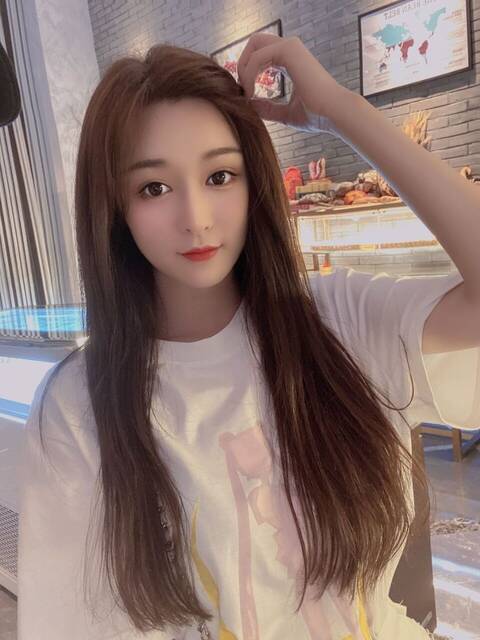 泉州外围商务模特新茶169C可69可舌吻苗条动人长相甜美皮肤白皙泉州外围女最新动态