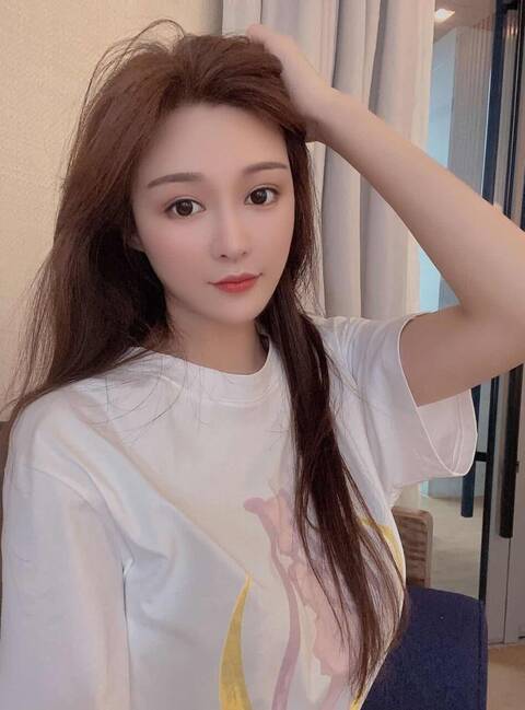 泉州外围模特新茶169C可69可舌吻泉州外围女最新动态