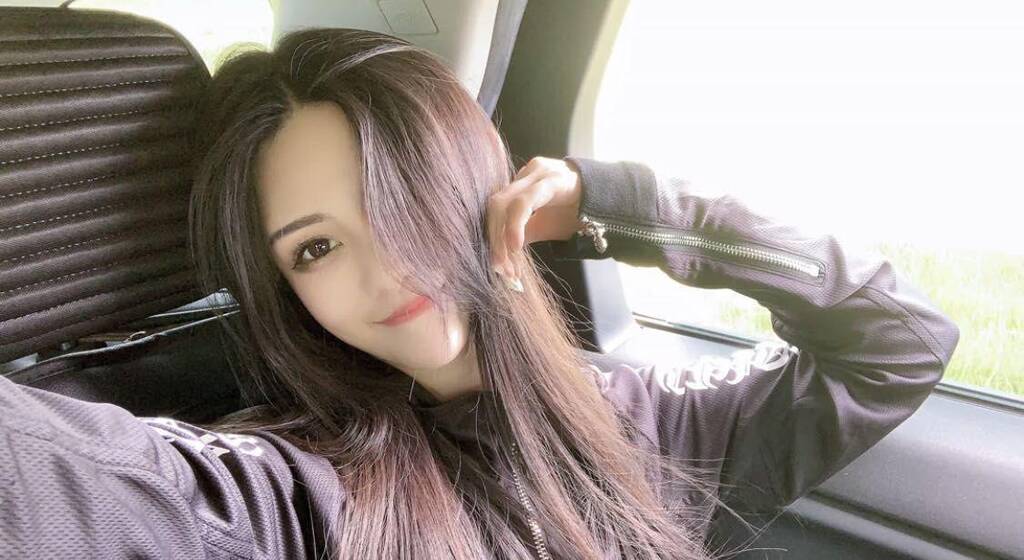 成都高端外围模特在哪里找?成都高端伴游可以伴游几天?