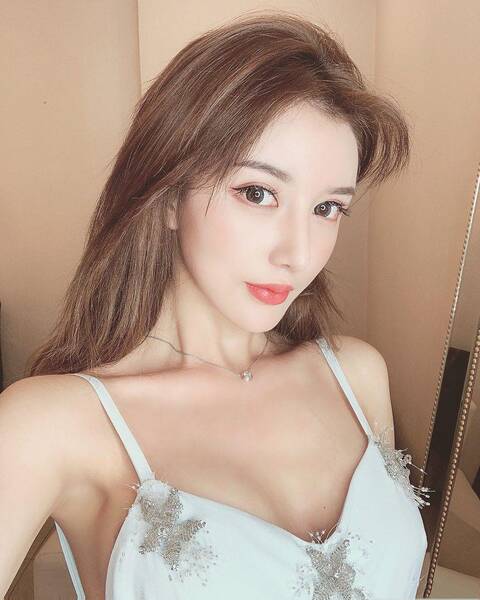中山外围在哪里找?中山外围女是真实的吗? 中山商务模特在哪里找?中山外围包养可以吗?