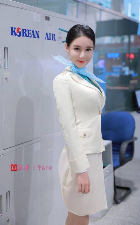 上海空姐外围女模特最新动态身高175cm