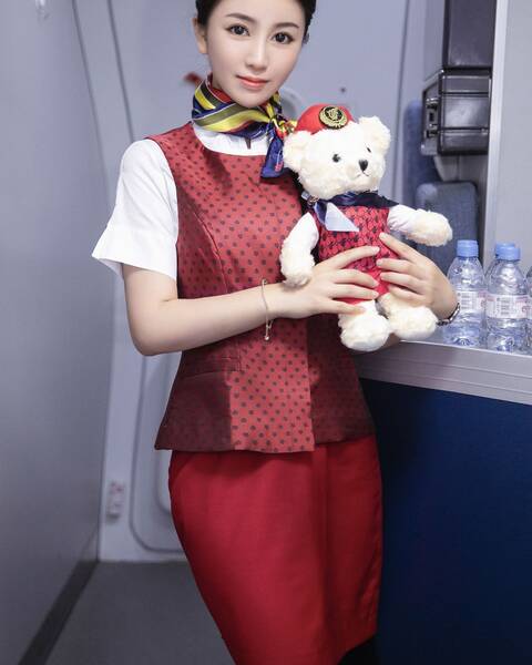 新加坡外围空姐兼职最新动态美女