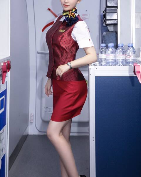 新加坡外围空姐兼职最新动态女